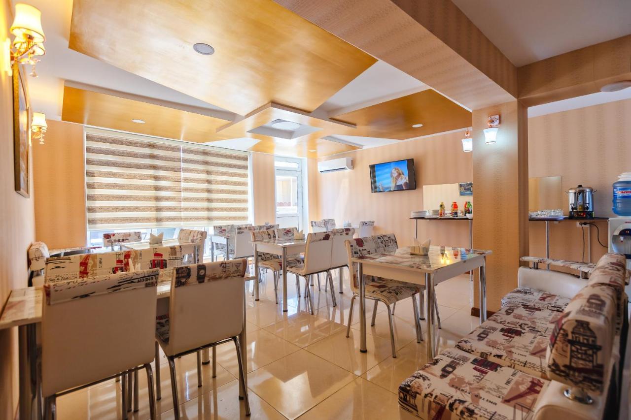 Golden Time Hotel 바쿠 외부 사진